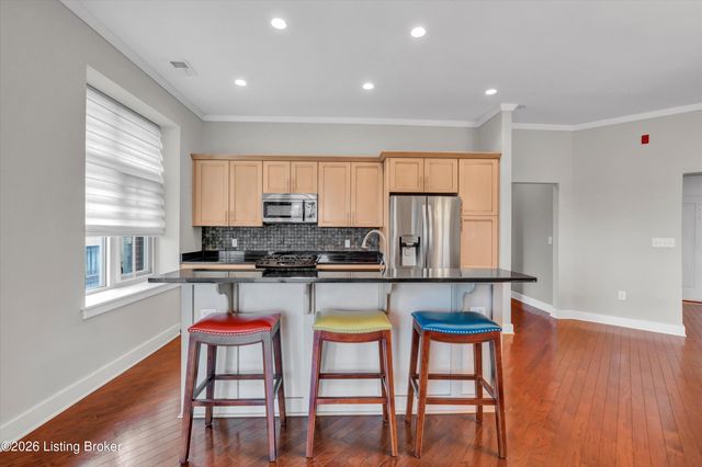 324 E Main St 404, Louisville, KY 40202