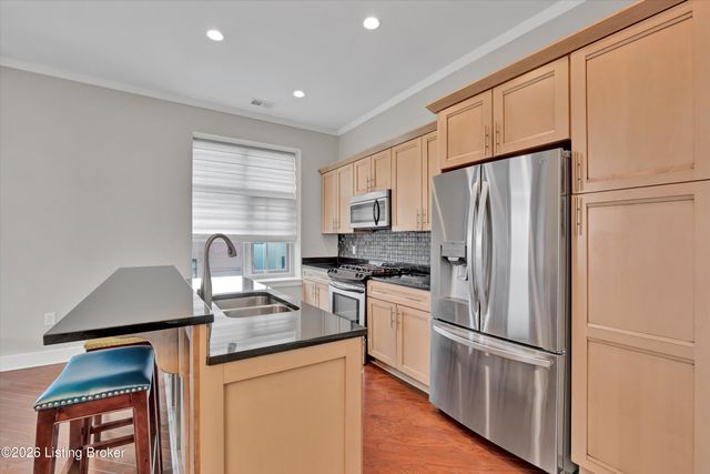 324 E Main St 404, Louisville, KY 40202