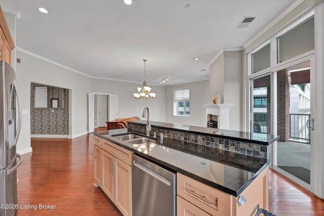 324 E Main St 404, Louisville, KY 40202