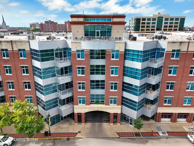 324 E Main St 404, Louisville, KY 40202