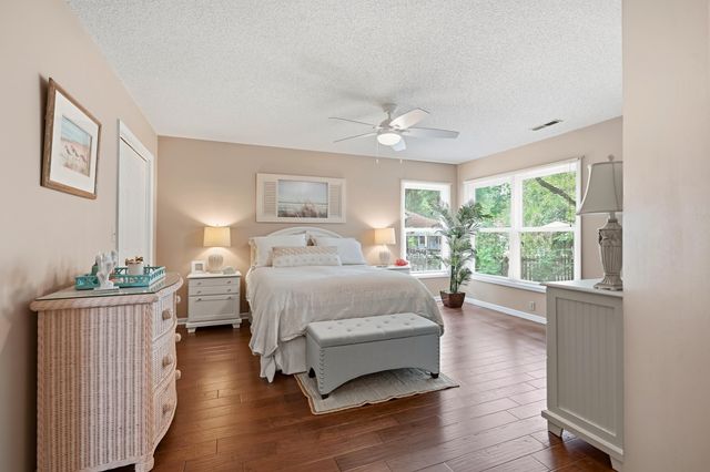4346 McCorsley Ave., Little River, SC 29566