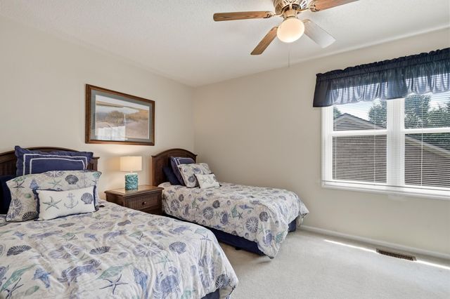 4346 McCorsley Ave., Little River, SC 29566