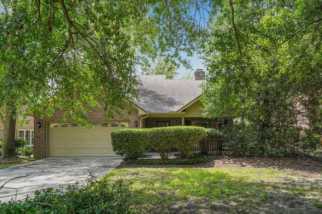 4346 McCorsley Ave., Little River, SC 29566