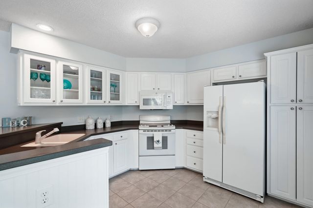 4346 McCorsley Ave., Little River, SC 29566