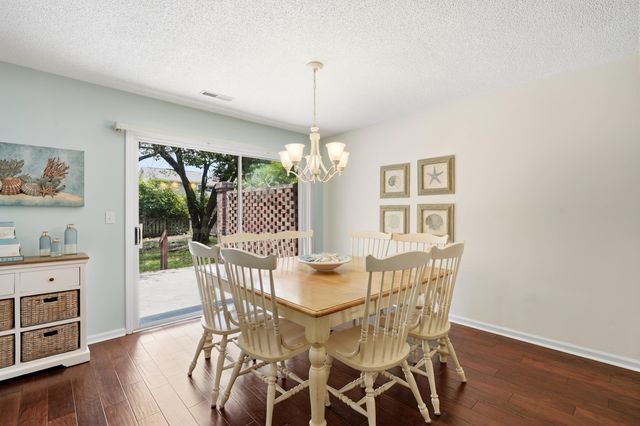 4346 McCorsley Ave., Little River, SC 29566
