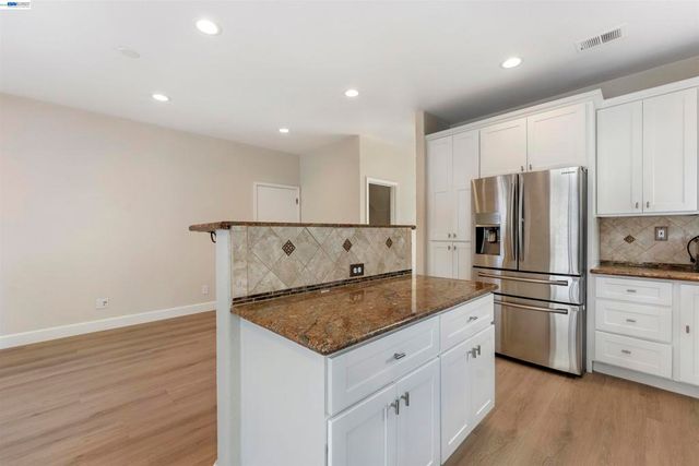 429 Birkhaven Pl, San Jose, CA 95138