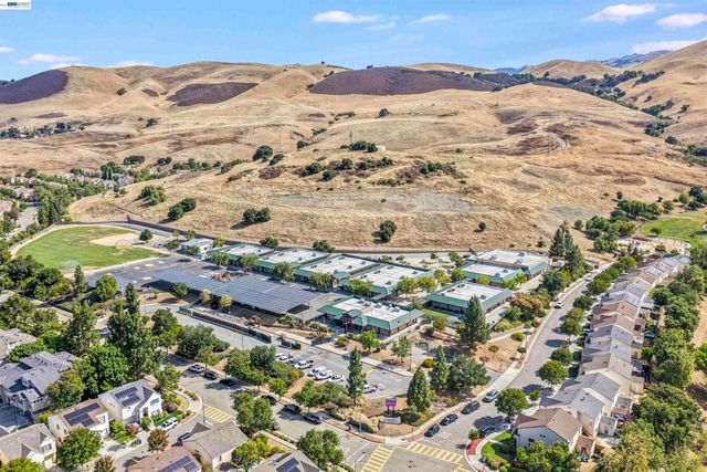 429 Birkhaven Pl, San Jose, CA 95138