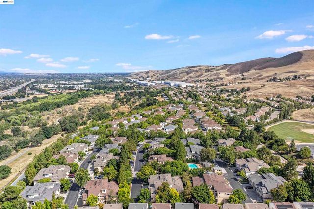 429 Birkhaven Pl, San Jose, CA 95138