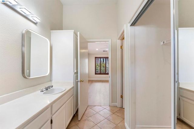 429 Birkhaven Pl, San Jose, CA 95138