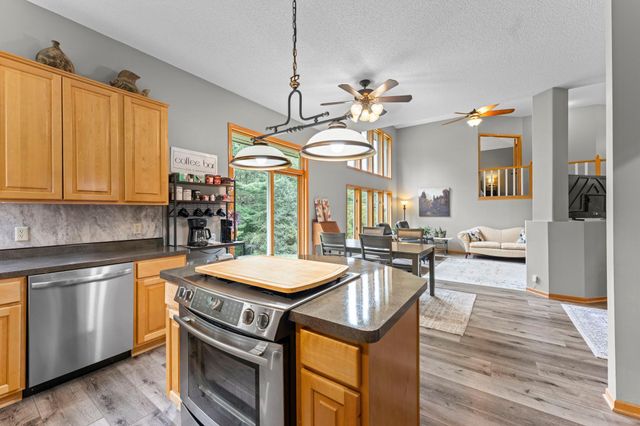 13840 28th Street N, Stillwater, MN 55082