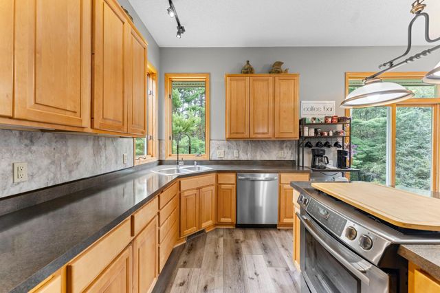 13840 28th Street N, Stillwater, MN 55082