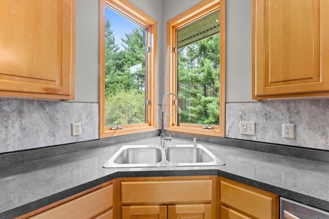13840 28th Street N, Stillwater, MN 55082