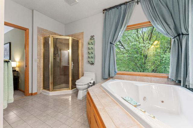 13840 28th Street N, Stillwater, MN 55082