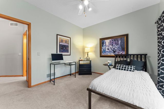 13840 28th Street N, Stillwater, MN 55082