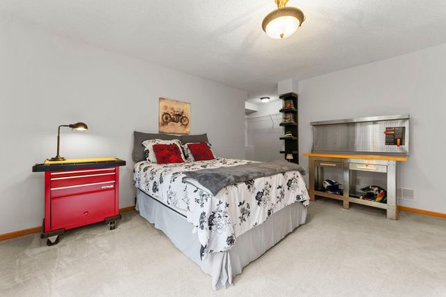 13840 28th Street N, Stillwater, MN 55082