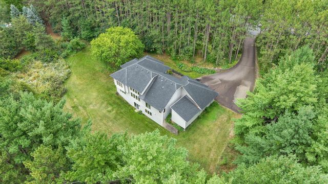 13840 28th Street N, Stillwater, MN 55082