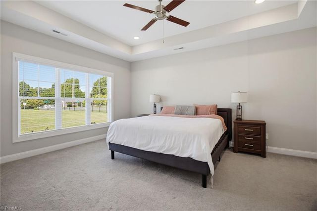 252 Rosewood Drive, Winston-salem, NC 27127