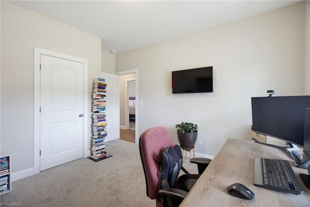252 Rosewood Drive, Winston-salem, NC 27127