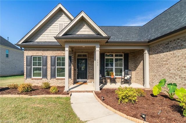 252 Rosewood Drive, Winston-salem, NC 27127