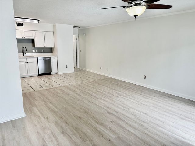 400 Cambridge Circle Unit L3, Murrells Inlet, SC 29576