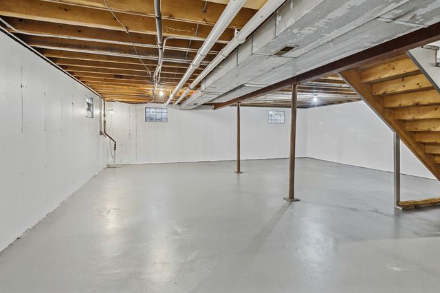 1151 S Edgewood Avenue, Lombard, IL 60148