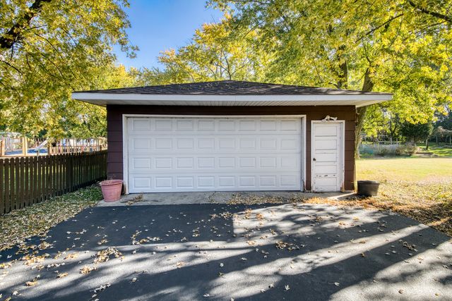 1151 S Edgewood Avenue, Lombard, IL 60148