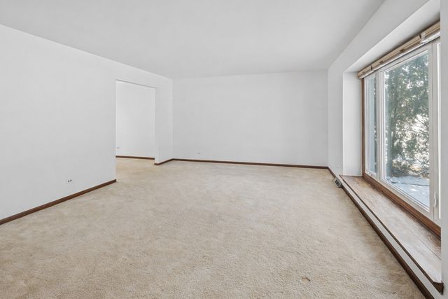 1151 S Edgewood Avenue, Lombard, IL 60148