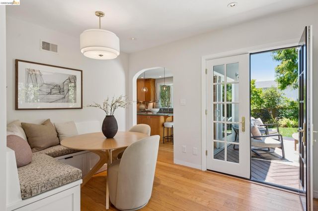 1849 Brentwood Rd, Oakland, CA 94602
