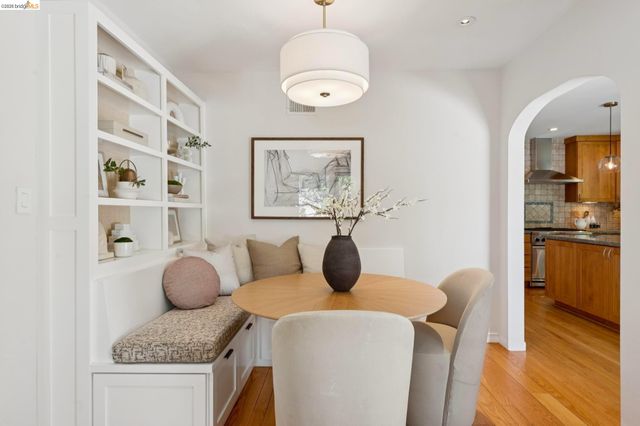 1849 Brentwood Rd, Oakland, CA 94602