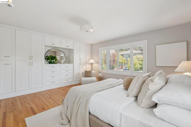 1849 Brentwood Rd, Oakland, CA 94602
