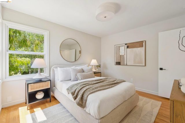 1849 Brentwood Rd, Oakland, CA 94602