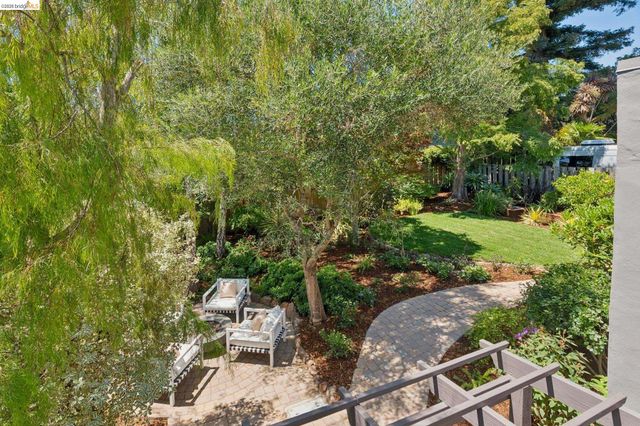 1849 Brentwood Rd, Oakland, CA 94602