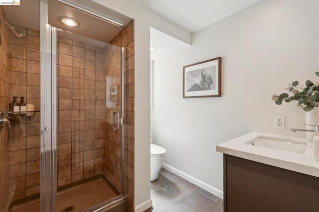 1849 Brentwood Rd, Oakland, CA 94602