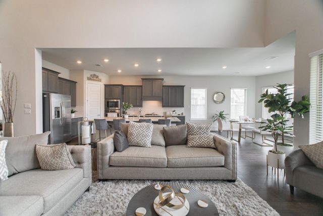 73 Botanical Vista Drive, Tomball, TX 77375