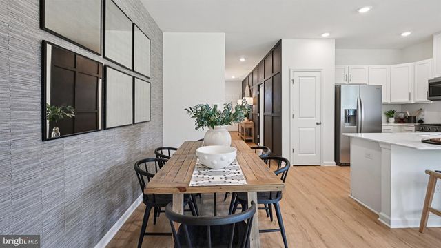 48 ROBERT DRIVE, Runnemede, NJ 08078