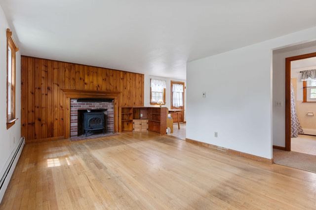 98 Sheep Pond Drive, Brewster, MA 02631