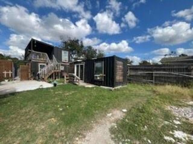 609 Firnat Street, Houston, TX 77022