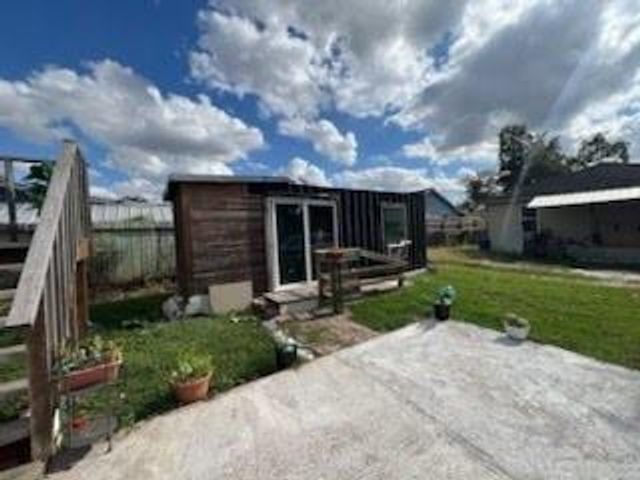 609 Firnat Street, Houston, TX 77022