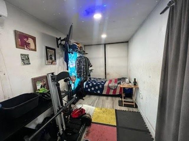 609 Firnat Street, Houston, TX 77022