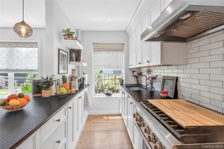 305 Sixth Avenue 2E, Pelham, NY 10803