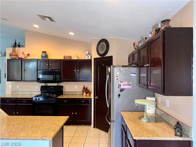 320 Purple Passion Avenue, North Las Vegas, NV 89032