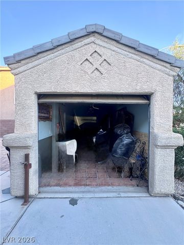 320 Purple Passion Avenue, North Las Vegas, NV 89032