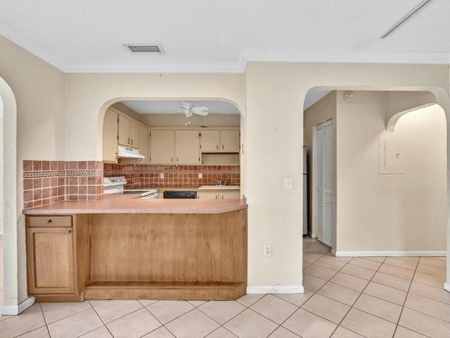 2635 Lowson Boulevard D, Delray Beach, FL 33445