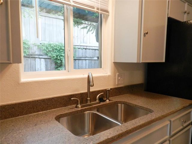 3713 Meredith ST, Austin, TX 78703