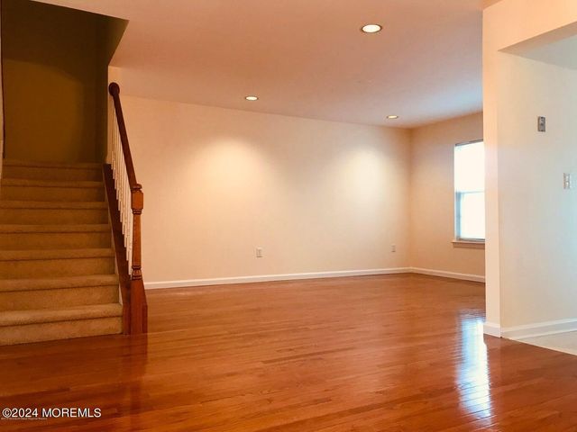 28 Alpine Road, 177, Holmdel, NJ 07733