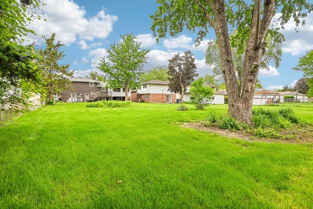 5733 Rose Court, Berkeley, IL 60163