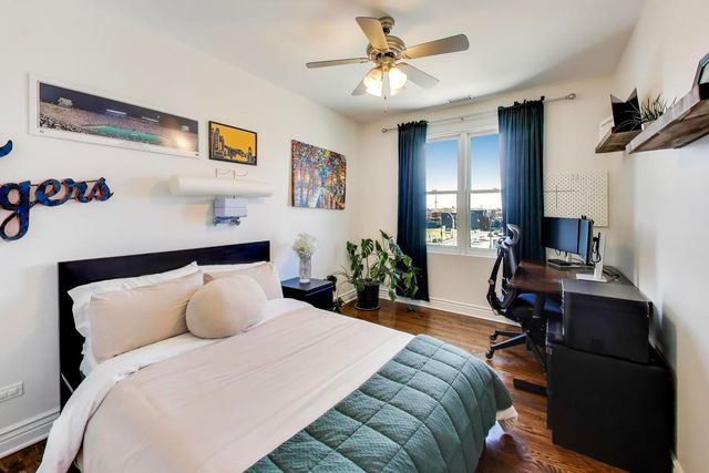 2332 W Belmont Avenue 4, Chicago, IL 60618