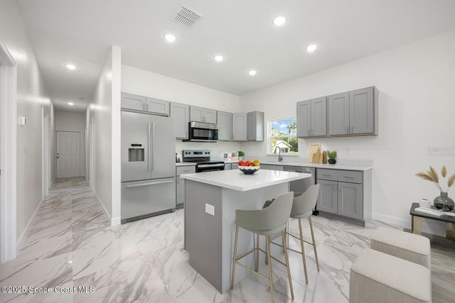 1720 S Deleon Avenue, Titusville, FL 32780