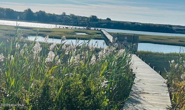 306 Nicholas Way, Hubert, NC 28539