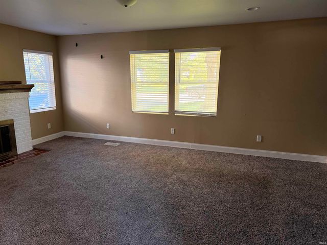 3205 S Michigan Street, South Bend, IN 46614